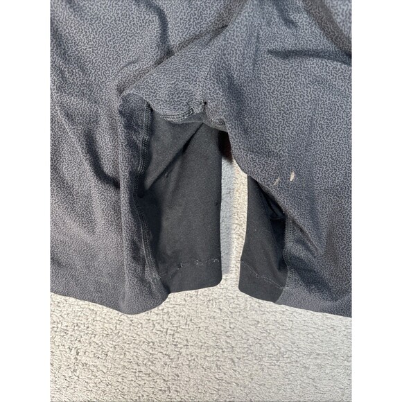 Lululemon Shorts Men’s Size 32" Waist Pace Breaker Black Gray Crackle - Picture 14 of 16